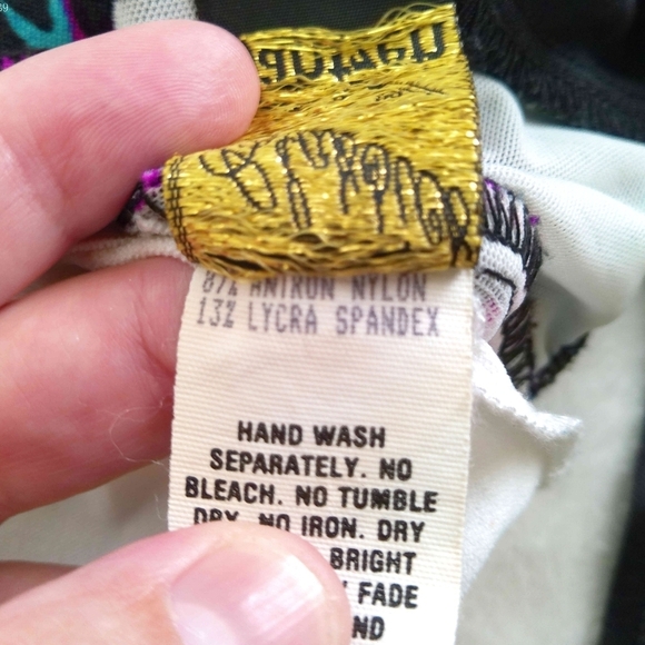 SWIMSUIT - Picture 6 of 7